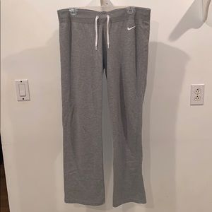 Drawstring Nike Sweatpants